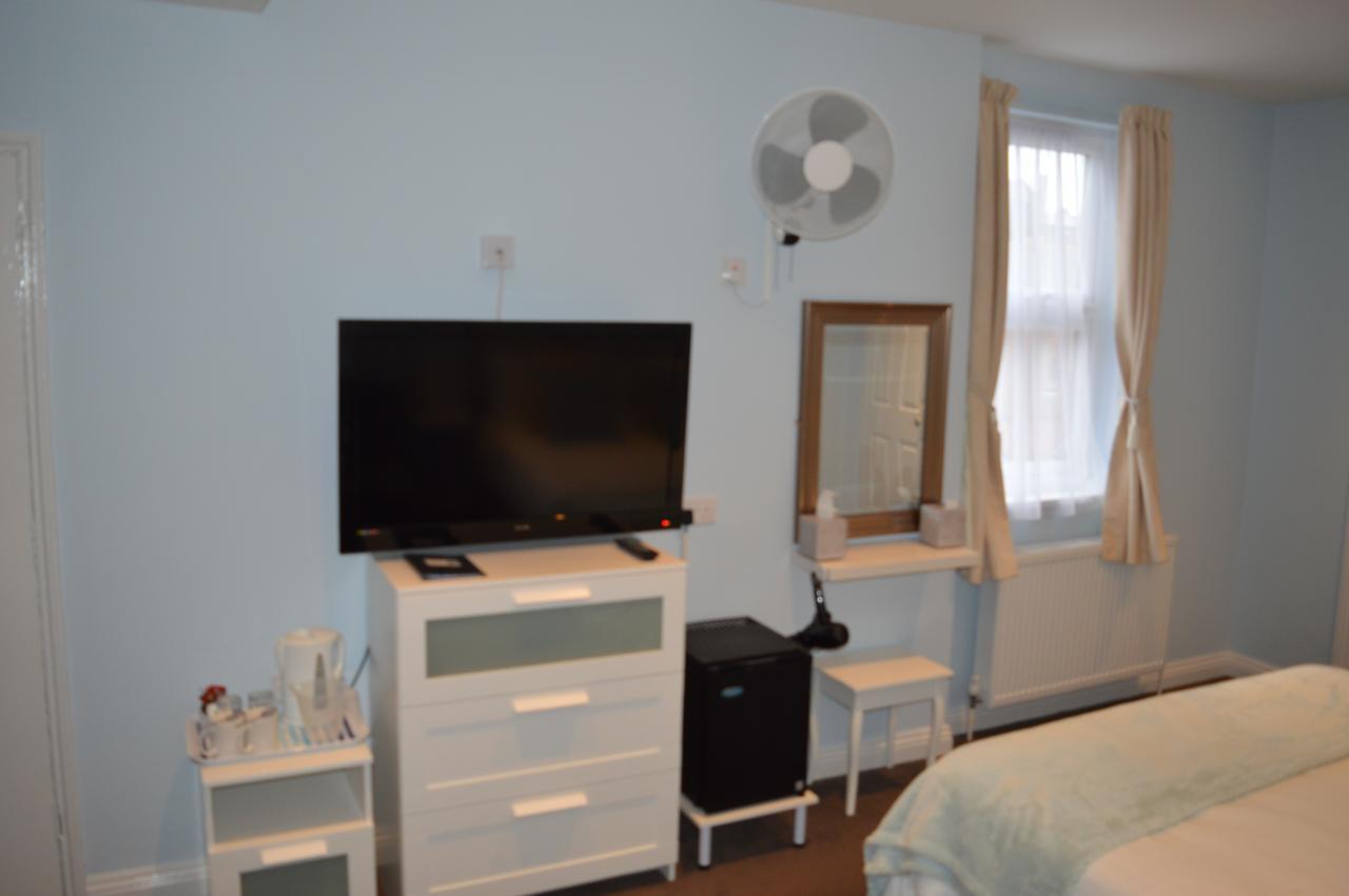 Brierley Guesthouse ウェーマス 部屋 写真