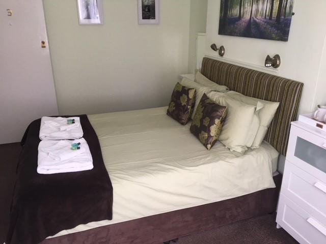 Brierley Guesthouse ウェーマス エクステリア 写真