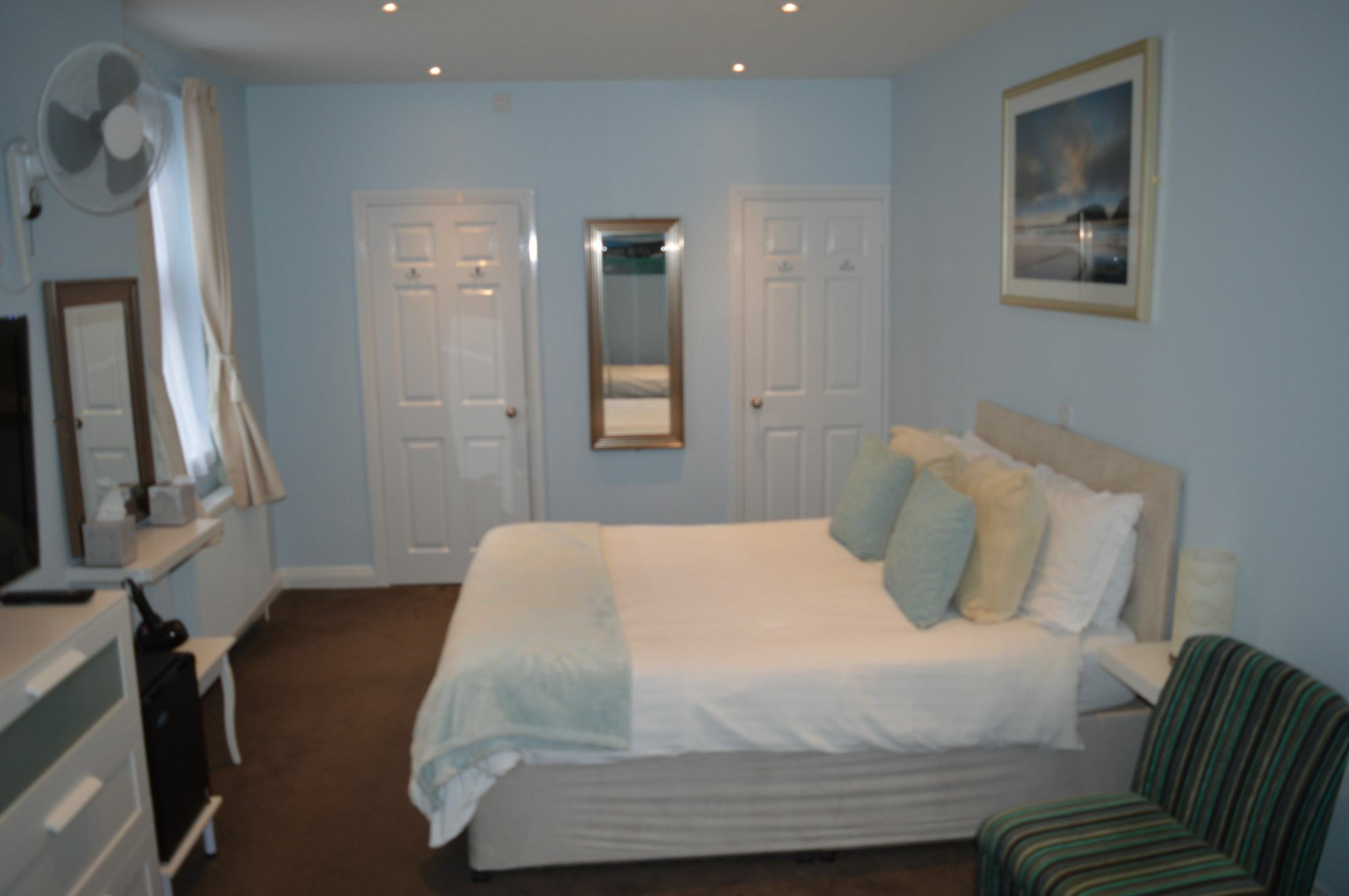 Brierley Guesthouse ウェーマス エクステリア 写真